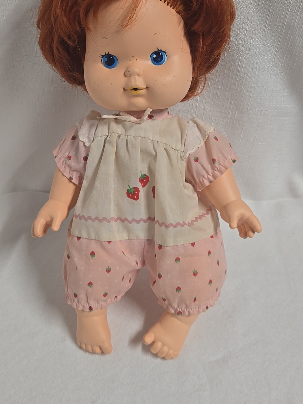 Vintage Strawberry Shortcake 13" Doll American Greetings 1982 Clothes Underwear